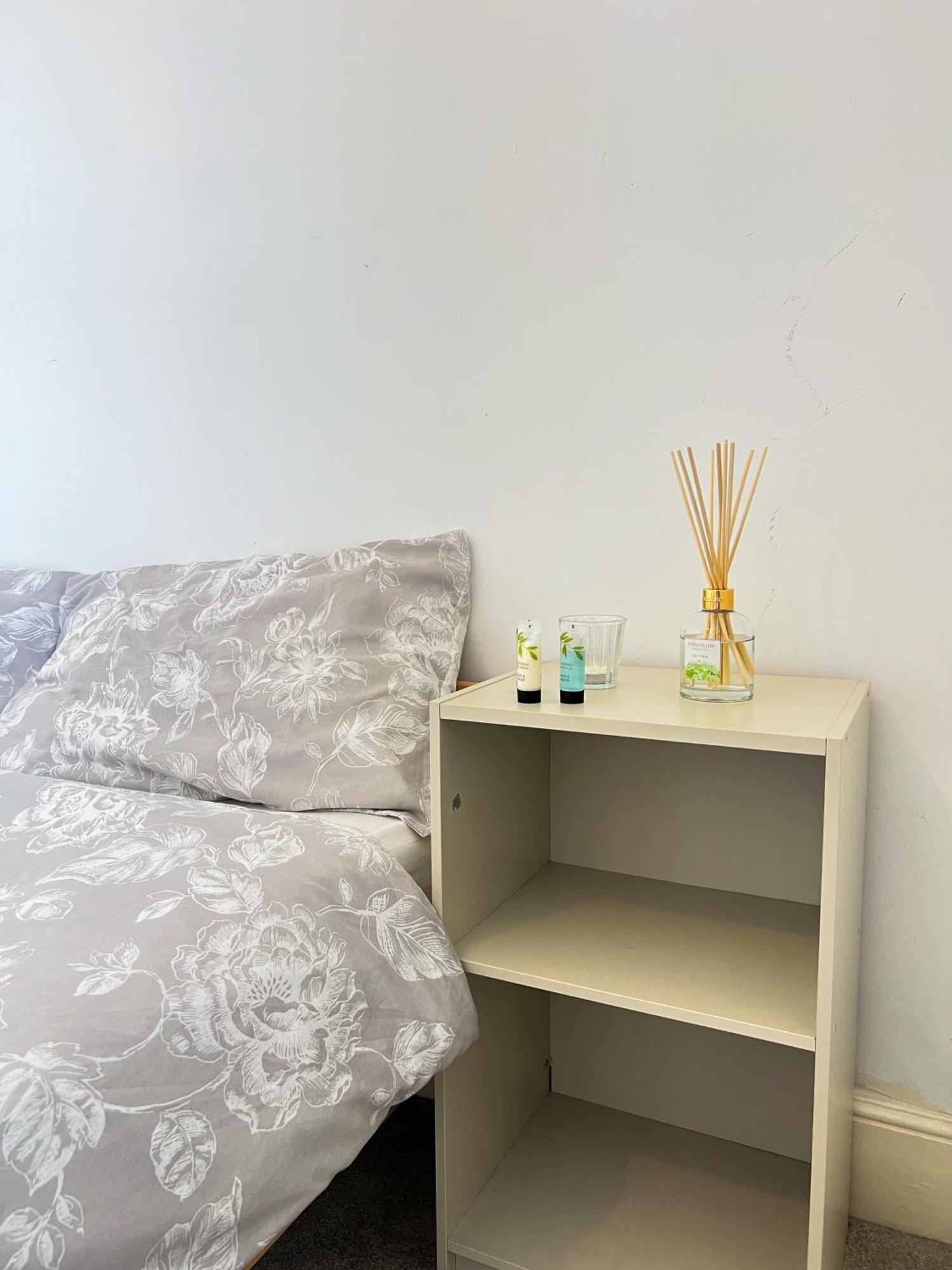 Welcome 2 Bedrooms Flat In Wimbledon 伦敦 外观 照片