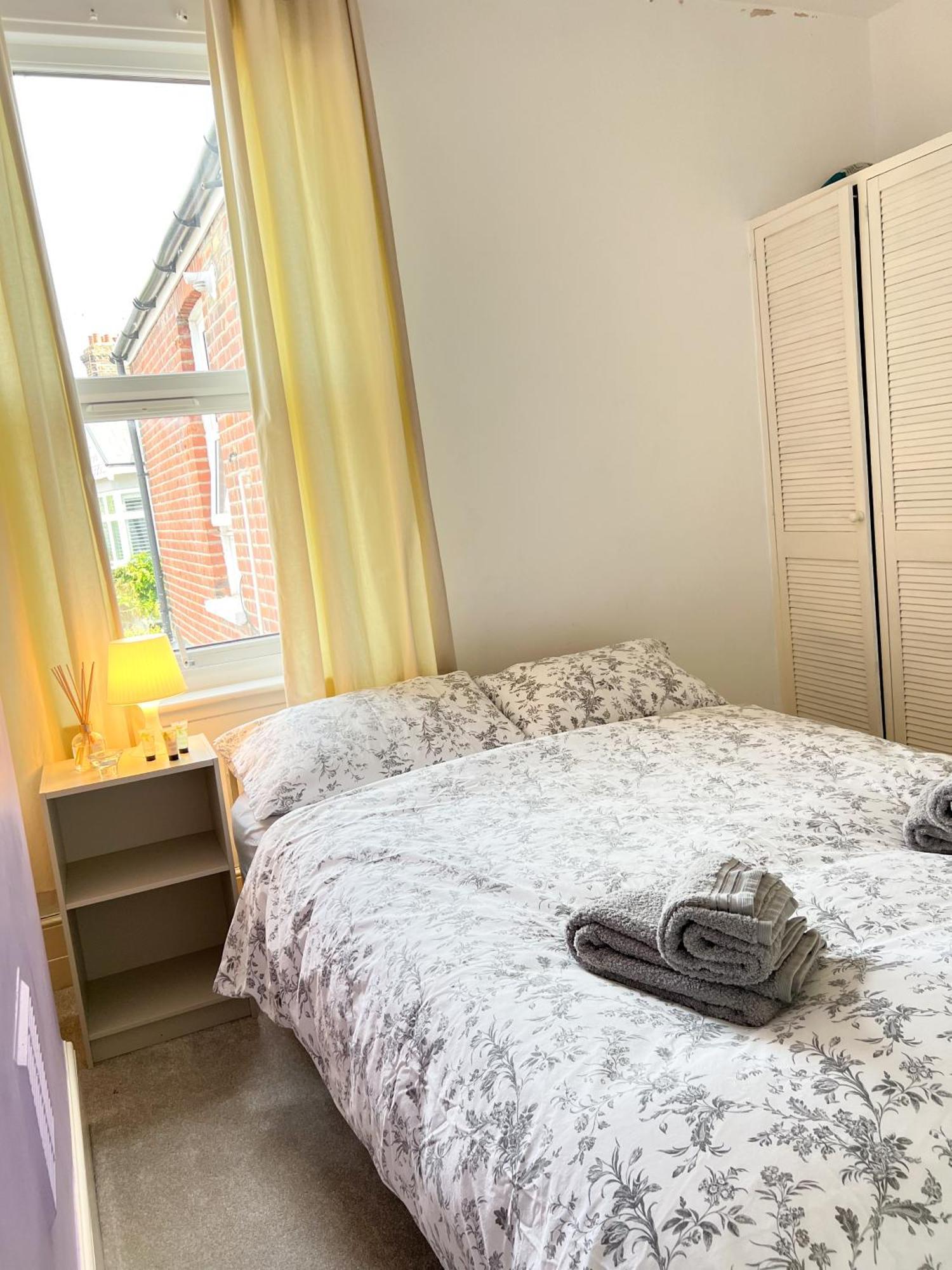 Welcome 2 Bedrooms Flat In Wimbledon 伦敦 外观 照片