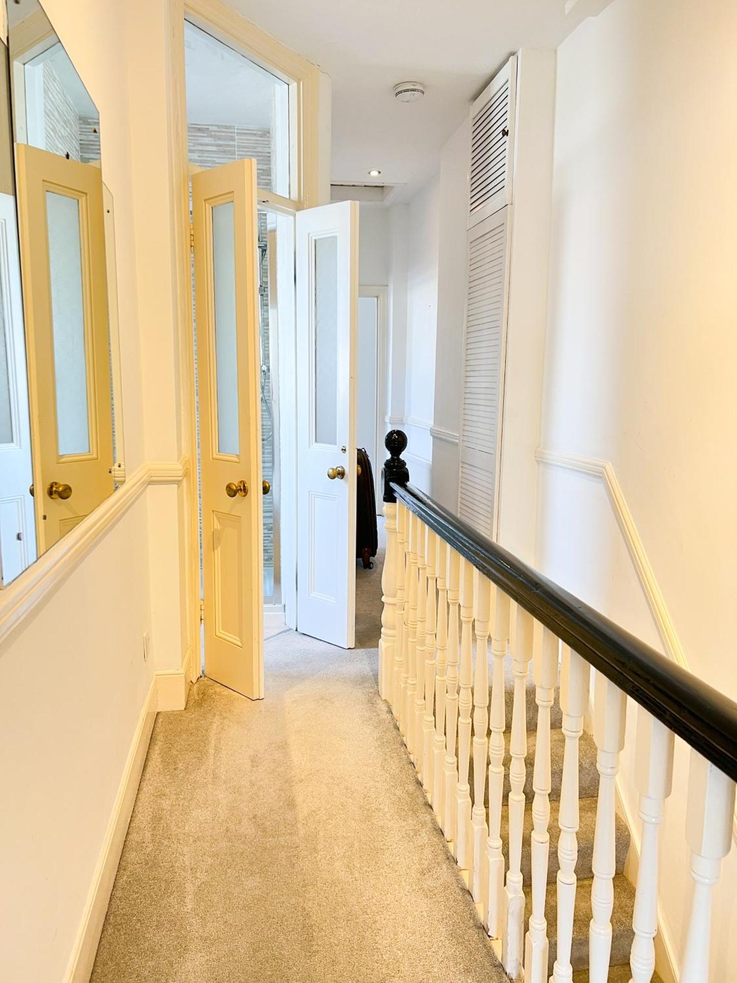 Welcome 2 Bedrooms Flat In Wimbledon 伦敦 外观 照片